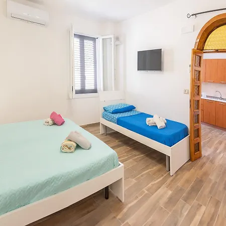 Royal House Apartament *